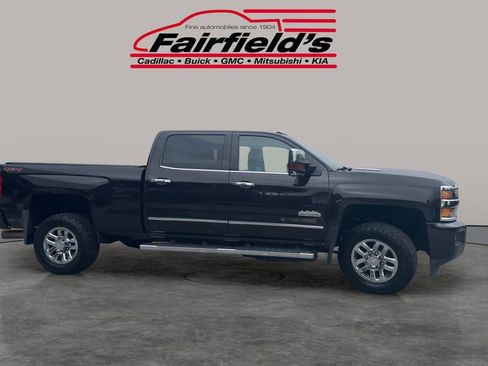 Used 2019 Chevrolet Silverado 3500 High Country w/ Duramax Plus Package image 6