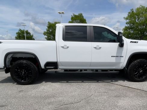 New 2025 Chevrolet Silverado 2500 LT w/ Trail Boss Package AWD/4WD image 45
