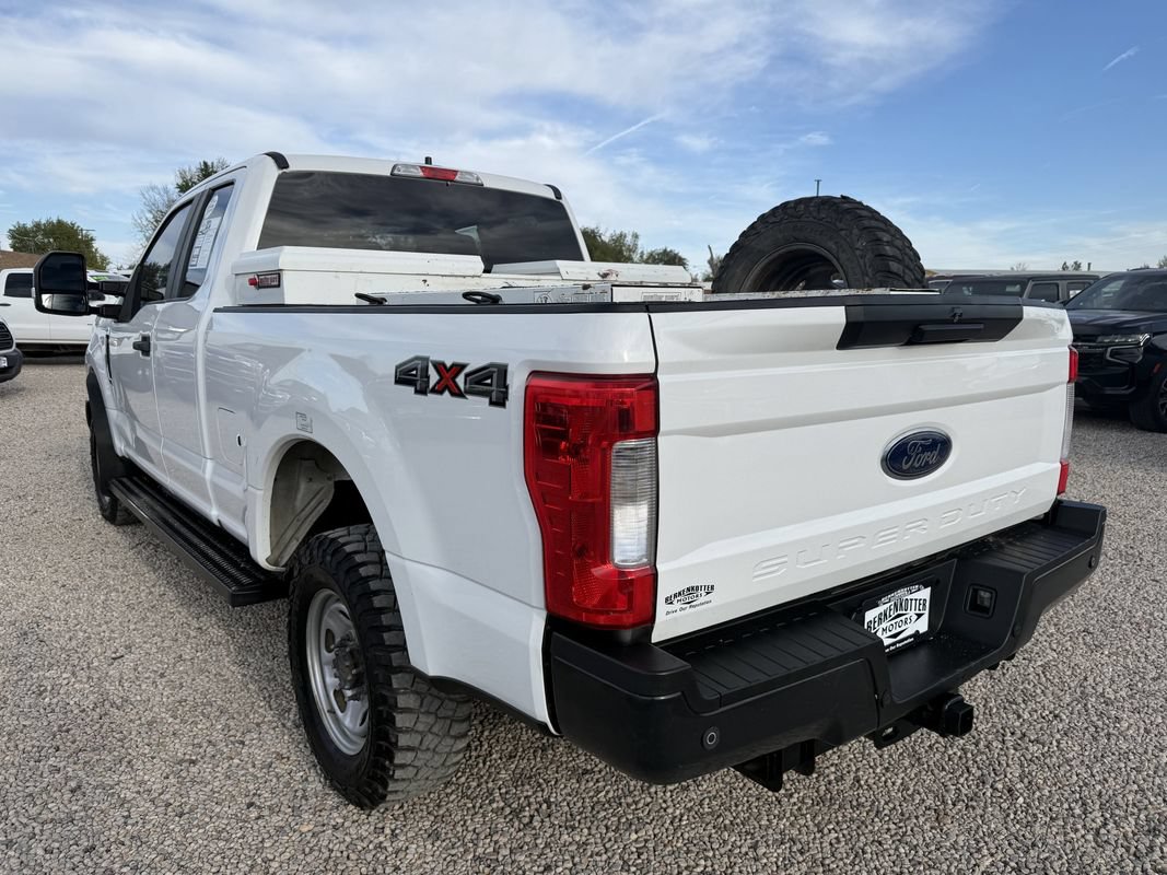 Used 2019 Ford F250 XL w/ Power Equipment Group AWD/4WD image 8