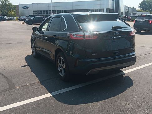 Used 2024 Ford Edge SEL w/ Convenience Package AWD/4WD image 7
