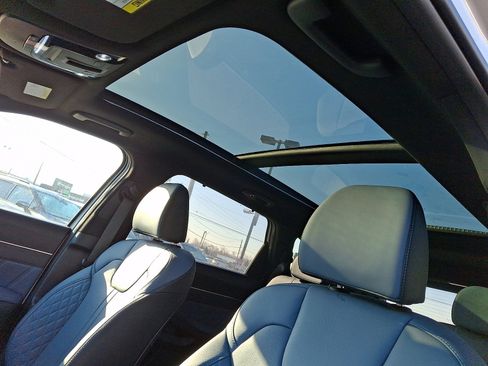 New 2025 Kia Sorento SX Prestige image 15
