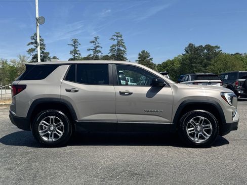 Used 2026 GMC Terrain Elevation image 11