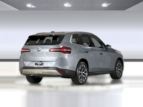 Used 2026 BMW X3 xDrive30i w/ Convenience Package AWD/4WD image 9