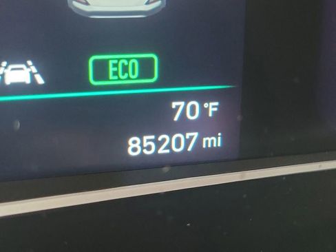 Used 2021 Hyundai Kona Ultimate FWD image 4