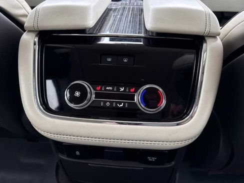 Used 2021 Lincoln Navigator Black Label w/ Cargo Convenience Package image 18