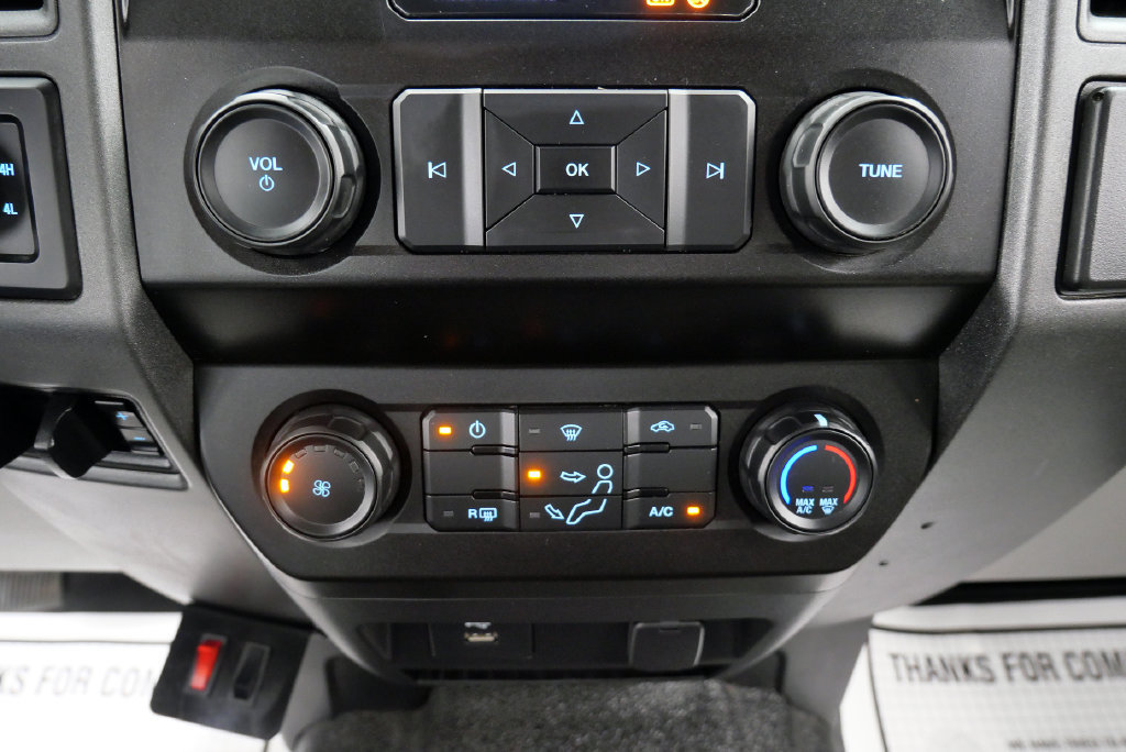 Used 2020 Ford F250 XL w/ Power Equipment Group AWD/4WD image 31