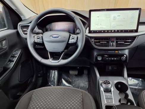 Certified 2024 Ford Escape Active w/ Tech Pack #1 AWD/4WD image 6