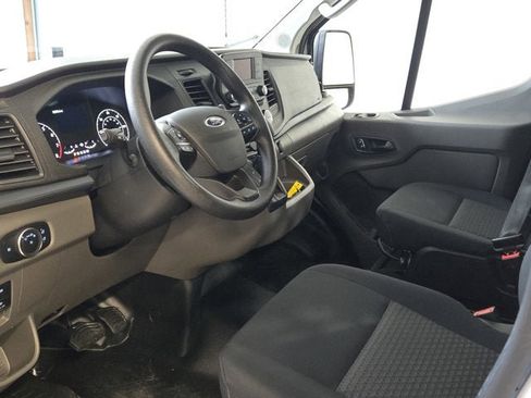 Used 2024 Ford Transit 250 Low Roof w/ Exterior Upgrade Package image 15