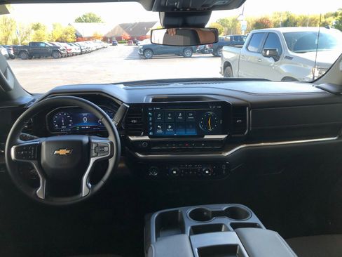 Certified 2024 Chevrolet Silverado 1500 LT image 13