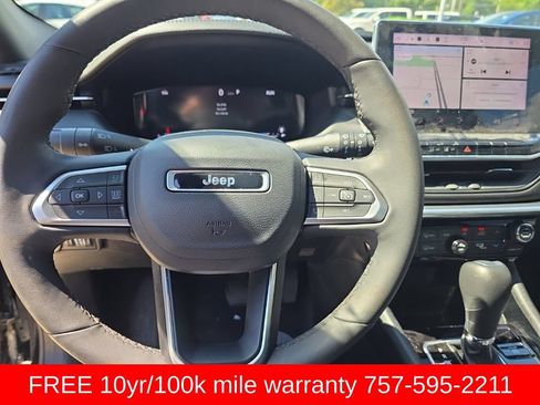Used 2024 Jeep Compass Limited w/ High Altitude Package AWD/4WD image 15