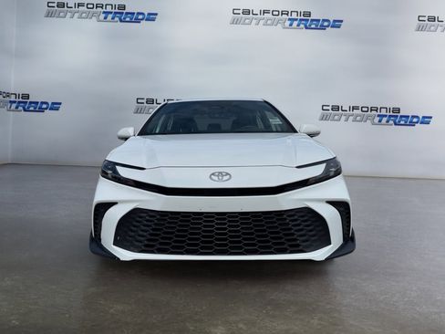 Used 2025 Toyota Camry SE w/ Multimedia Upgrade Package FWD image 2