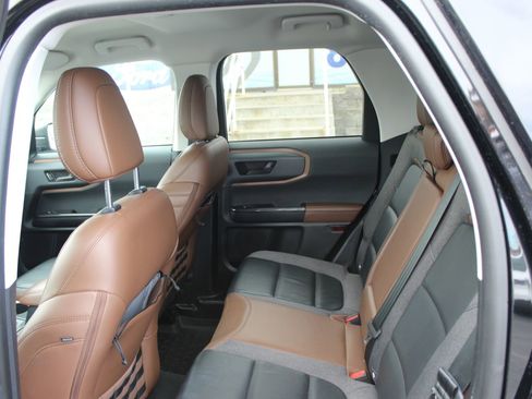 Used 2023 Ford Bronco Sport Outer Banks w/ Tech Package image 20