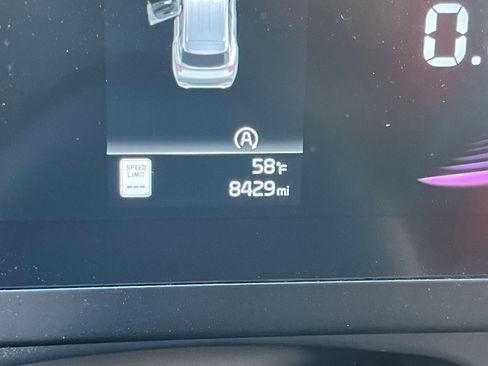 Used 2025 Kia Sportage LX image 40