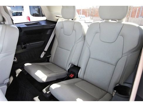 Used 2021 Volvo XC90 T6 Inscription image 12