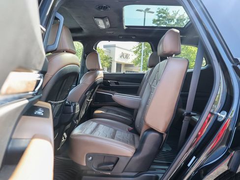 Used 2022 Kia Telluride SX w/ SX Prestige Package AWD/4WD image 30