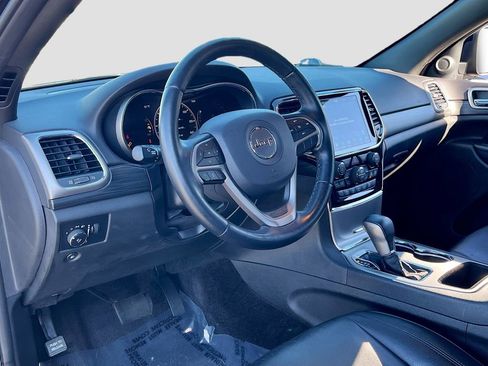 Certified 2019 Jeep Grand Cherokee Altitude image 9