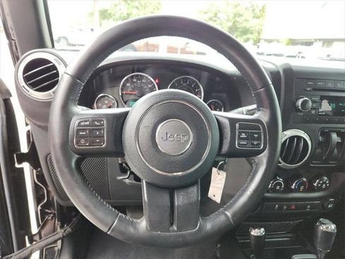Certified 2017 Jeep Wrangler Sahara w/ Connectivity Group image 14