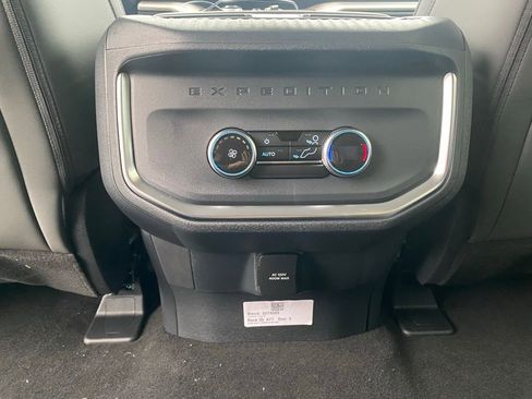 New 2026 Ford Expedition Max Active image 30