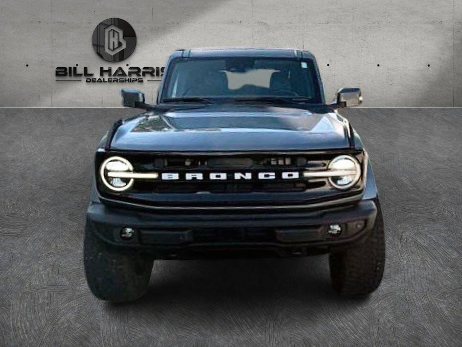 Used 2023 Ford Bronco Outer Banks AWD/4WD image 2