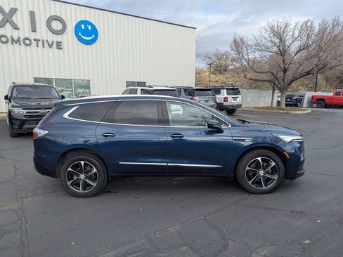 Used 2023 Buick Enclave Premium w/ LPO, Touring Package image 2