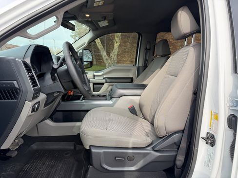 Used 2022 Ford F250 XLT w/ XLT Premium Package image 17