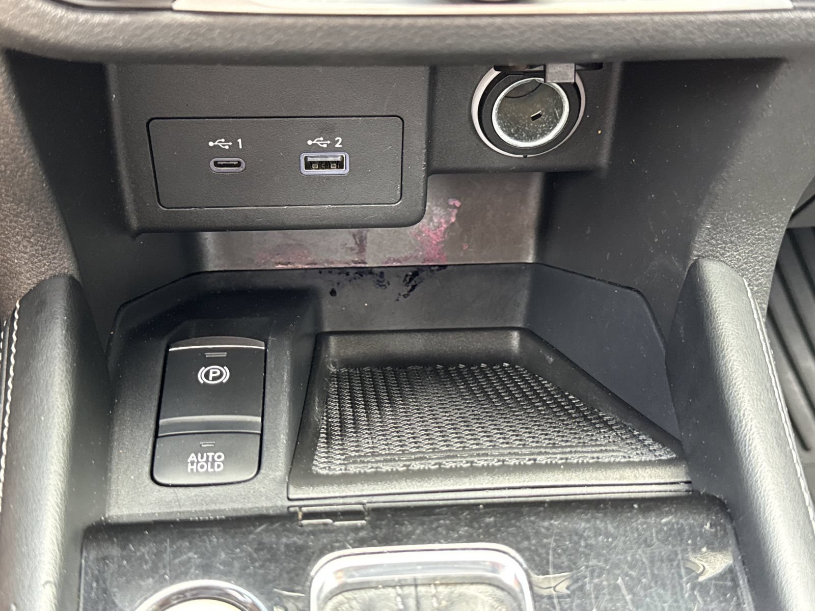 Used 2023 Nissan Kicks SV w/ Exterior Package FWD image 24
