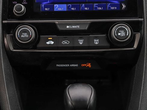 Used 2020 Honda Civic Sport image 16