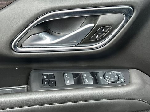 Used 2024 Chevrolet Tahoe LT image 11