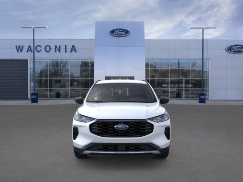 New 2026 Ford Escape ST-Line w/ Cold Weather Package AWD/4WD image 6