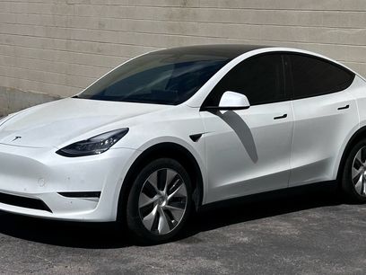 Used 2021 Tesla Model Y Long Range