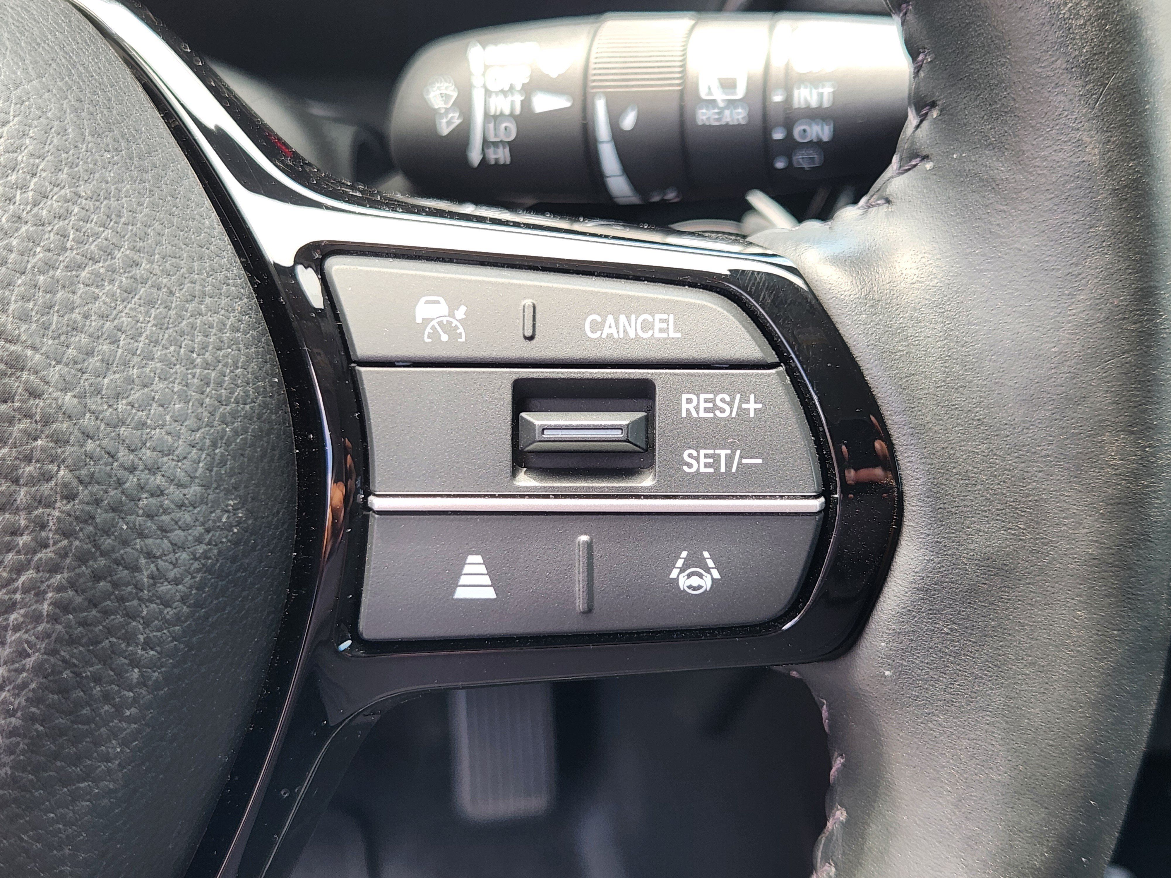 Used 2023 Honda CR-V EX-L image 24
