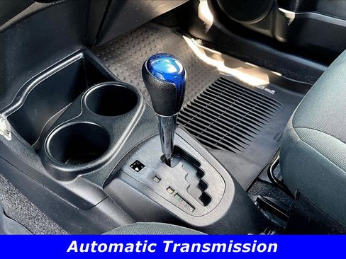 Used 2019 Toyota Prius C FWD image 18