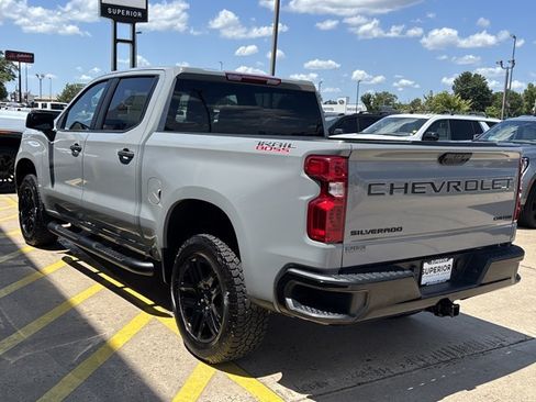 Used 2025 Chevrolet Silverado 1500 Custom Trail Boss w/ Turbomax Blackout Package AWD/4WD image 7