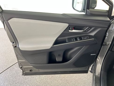 New 2026 Subaru Solterra image 11