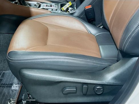 Used 2024 Subaru Forester Touring AWD/4WD image 18