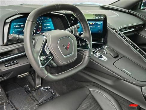 Used 2025 Chevrolet Corvette Stingray Preferred Cpe w/ Z51 Performance Package image 11