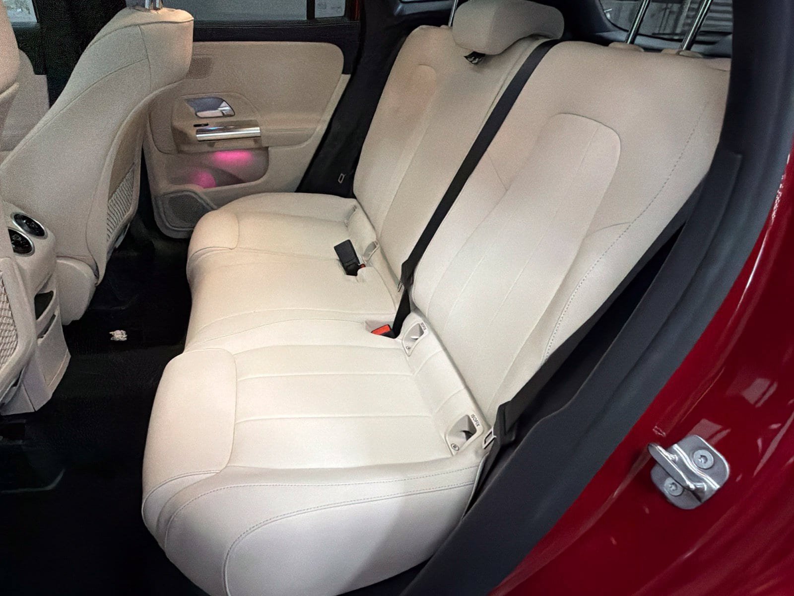 Certified 2026 Mercedes-Benz GLA 250 image 37