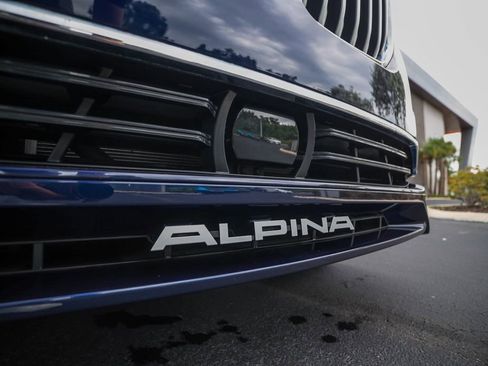 Used 2021 BMW ALPINA XB7 AWD/4WD image 13