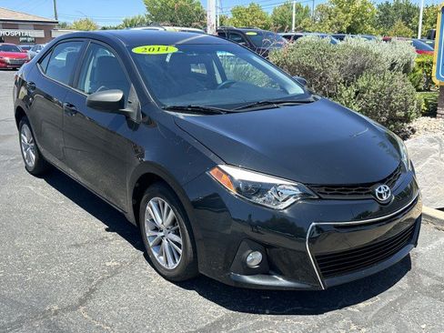 Used 2014 Toyota Corolla LE FWD image 1