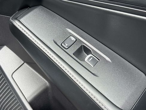Used 2023 Honda Accord Sport image 16