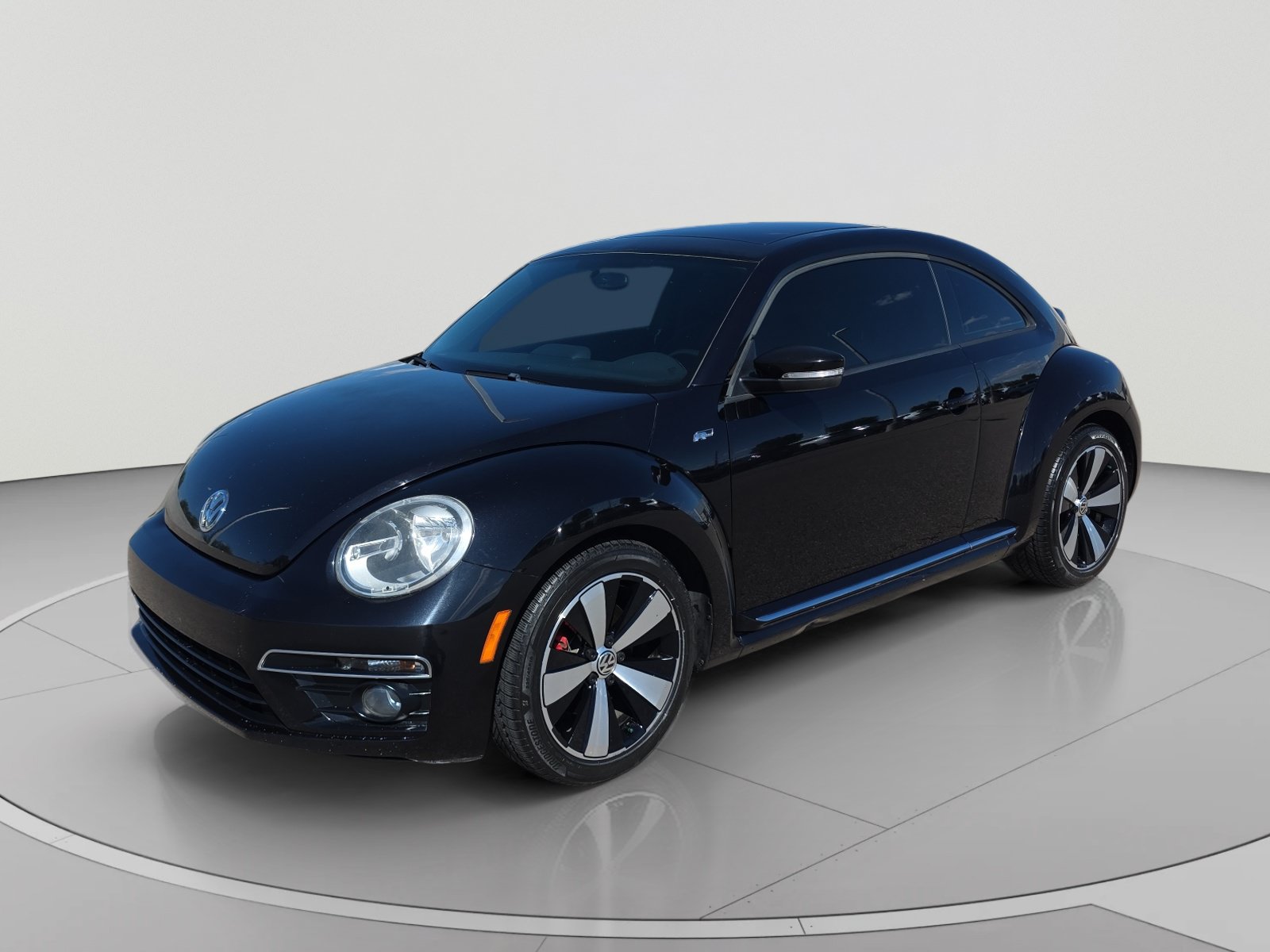 Used 2014 Volkswagen Beetle R-Line FWD image 1