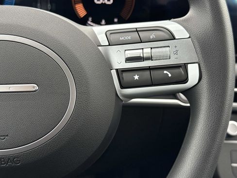 New 2026 Hyundai Tucson SE image 5