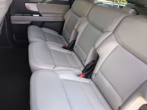 Certified 2025 Ford Expedition Max Active RWD image 31