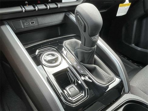 New 2026 Chevrolet Colorado W/T w/ WT Custom Package image 15