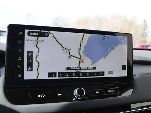 Used 2025 Mitsubishi Outlander SE image 6