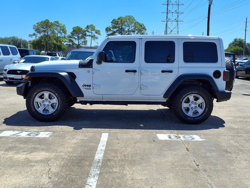 Used 2021 Jeep Wrangler Unlimited Sport w/ Sun And Sound Package AWD/4WD image 25