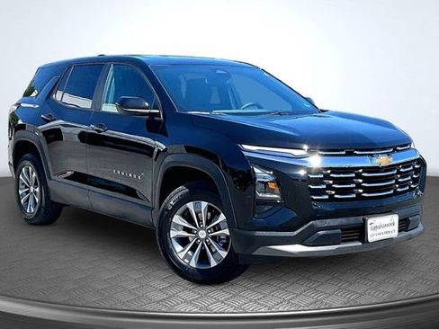 Used 2026 Chevrolet Equinox LT AWD/4WD image 3