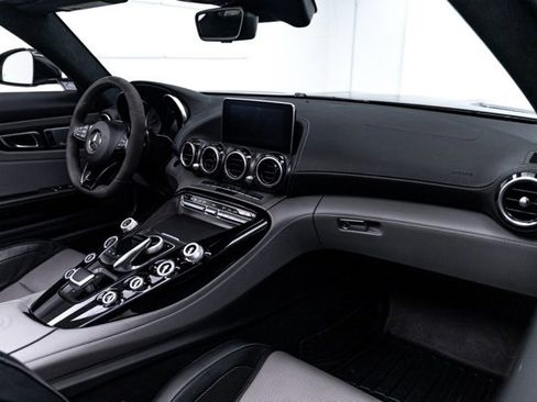 Used 2018 Mercedes-Benz AMG GT C image 12