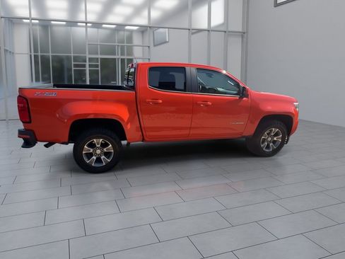 Used 2020 Chevrolet Colorado Z71 AWD/4WD image 8