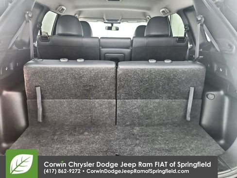 Used 2024 Mitsubishi Outlander SE image 31